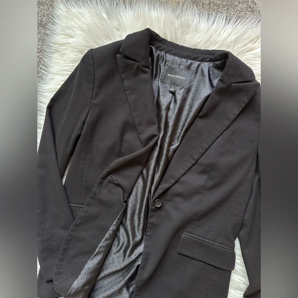 Banana Republic black long & lean blazer - Picture 6 of 9